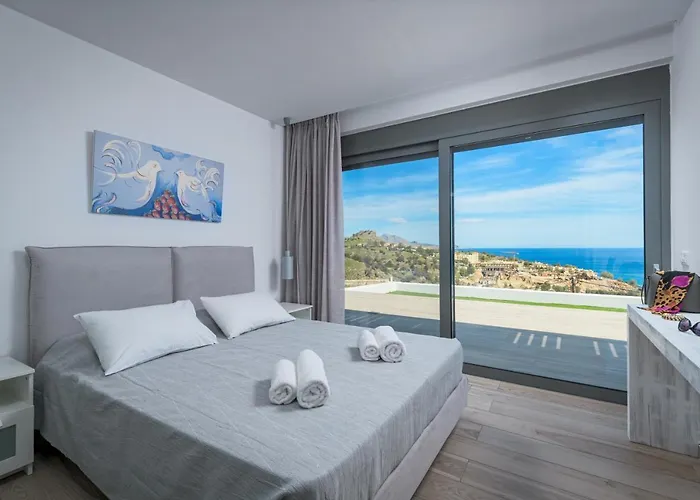 Vila Akrotiri *